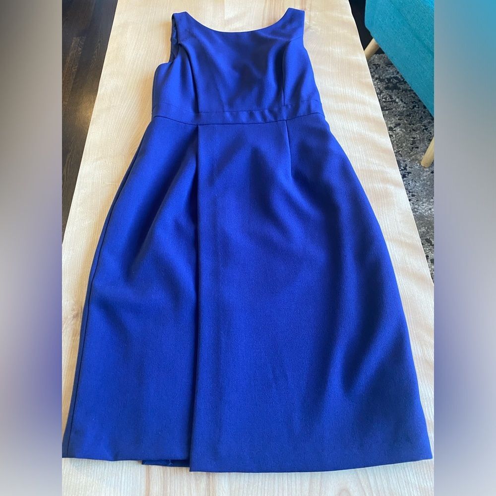 Adrianna Papell Navy Blue Day Dress. Lined and Sleeveless